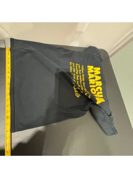 Marcus Mariota "Legends of Oregon" Men’s M | Graphic Tee - Picture 3 of 9